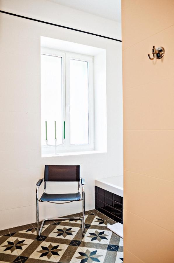 Deluxe Beachfront Apartment Klara, Lovran Kültér fotó